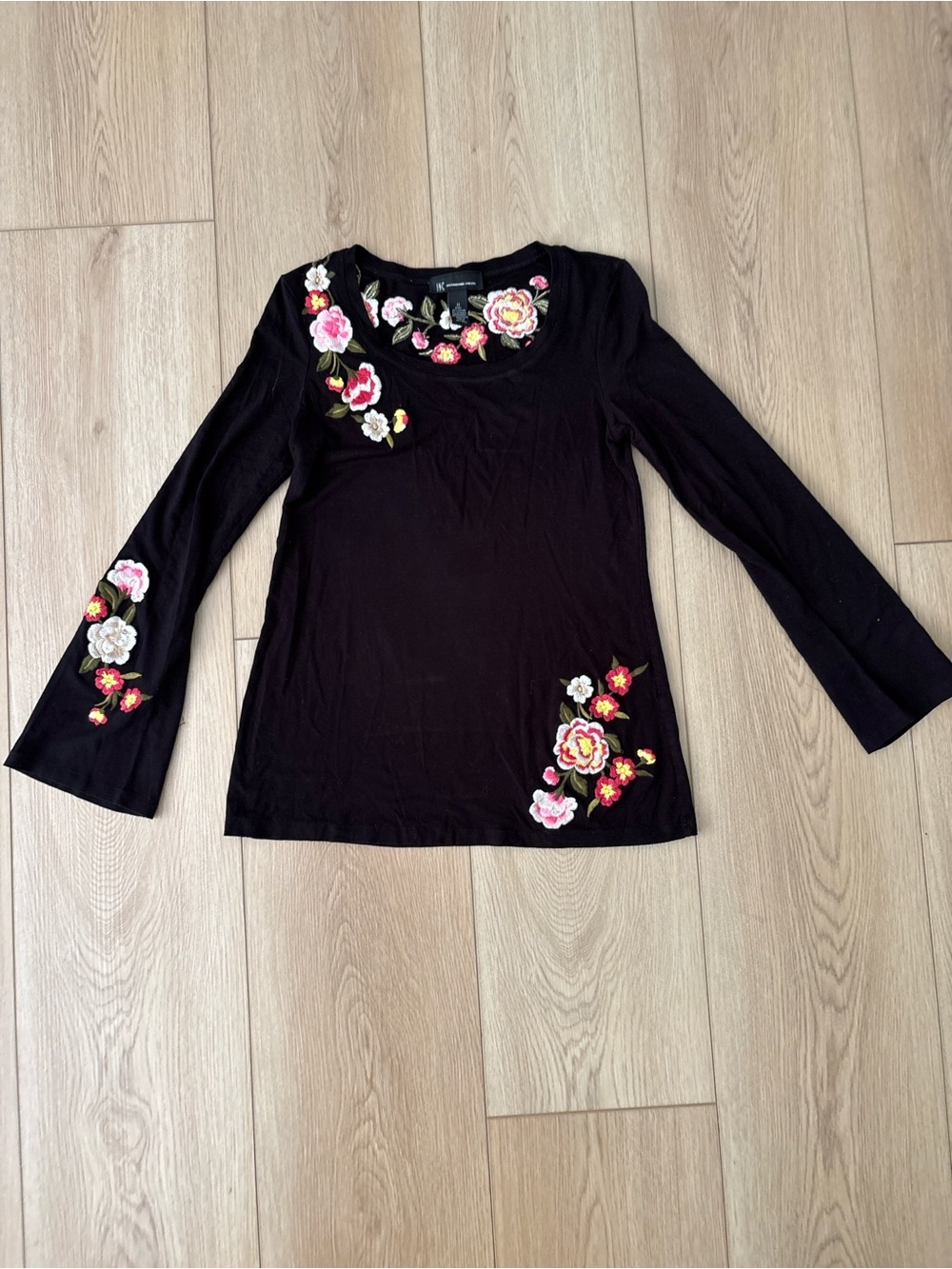 INC International Concepts Womens Floral Embroidered Top Black Long Sleeve SZ‎ M
